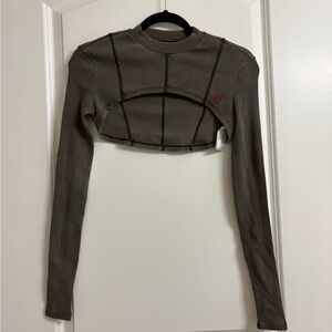 Urban Outfitters Cropped Long Sleeve Size S